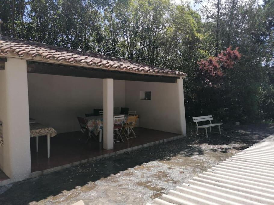 Studio Meyreuil-Terrasse-Au Calme En Campagne-Clim Exterior photo